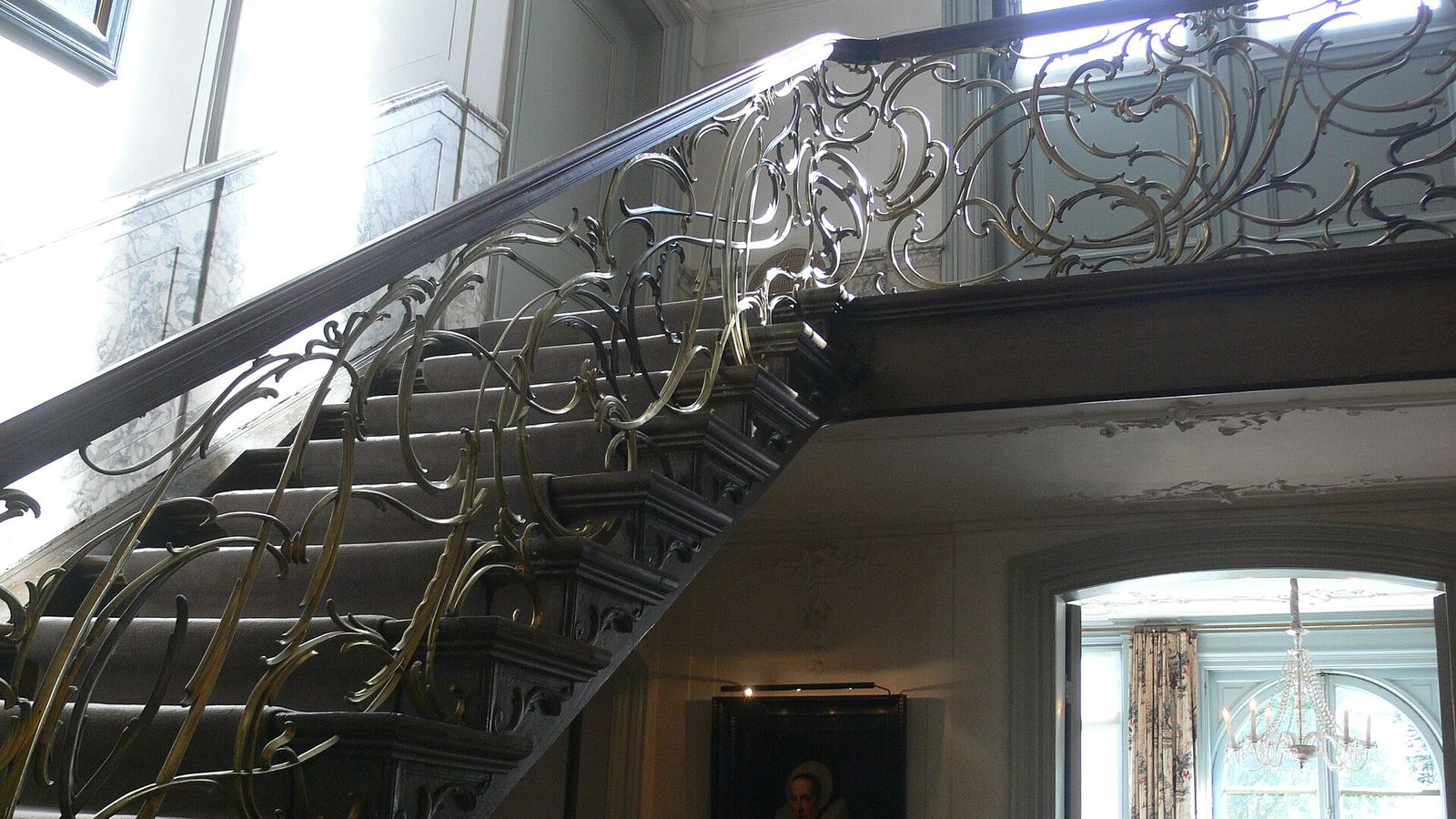 The upper hall and staircase of Museum Van Loon
